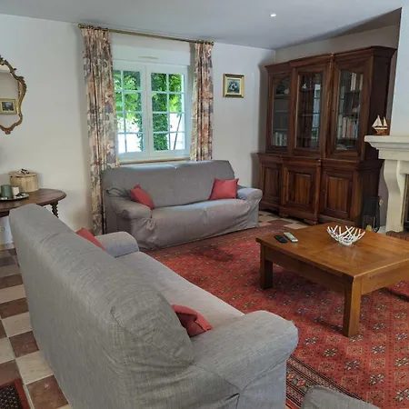 Holiday home Au Fil De L'eau *