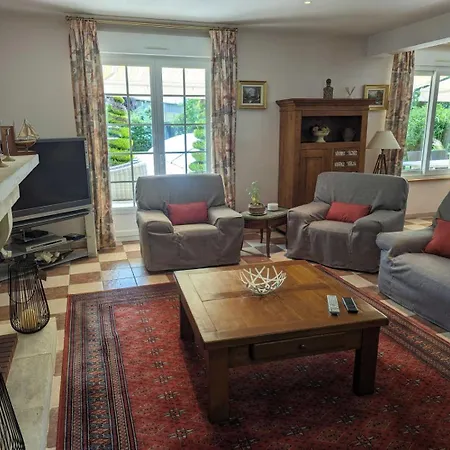 Holiday home Au Fil De L'eau *